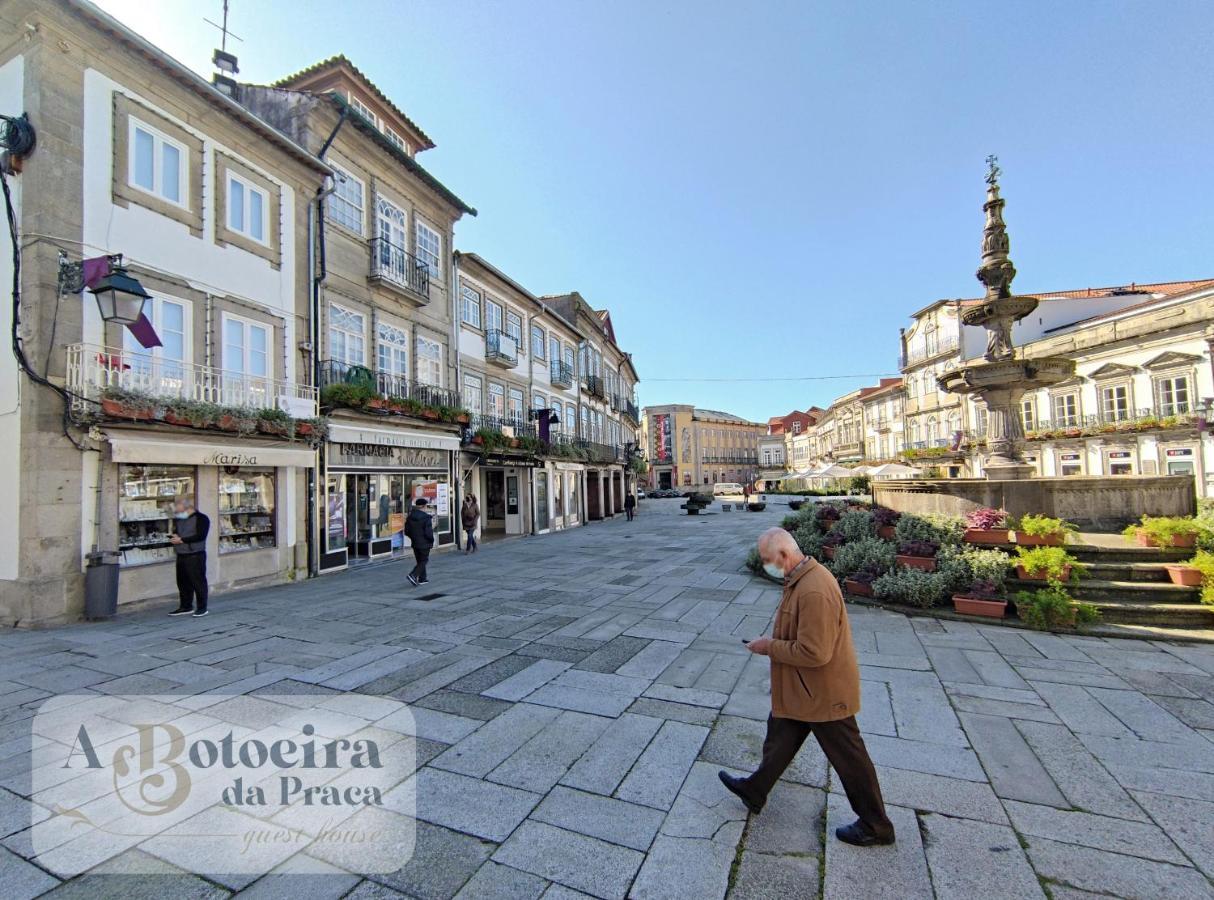 A Botoeira Da Praca Guest House Виана-ду-Каштелу Экстерьер фото